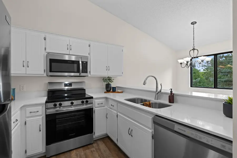 14855 Endicott Way #304, Apple Valley, MN 55124 - #3