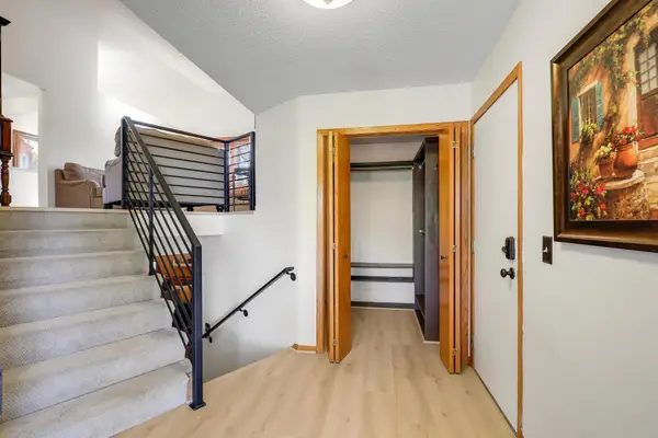 9132 Kirkwood Lane N, Maple Grove, MN 55369