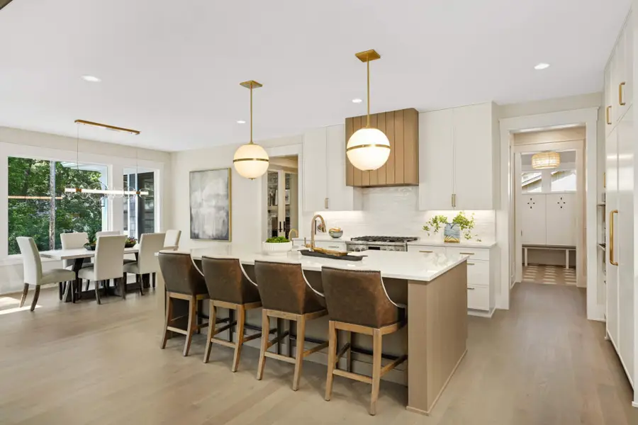 5316 Highwood Drive W, Edina, MN 55436 - Image #3