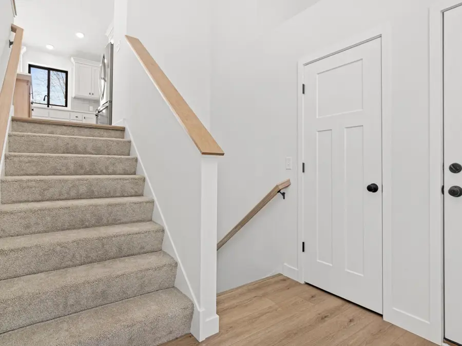 10717 Lincoln Street Ne, Blaine, MN 55434 - Image #2