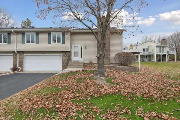 9947 Cavell Avenue S, Minneapolis, MN 55438