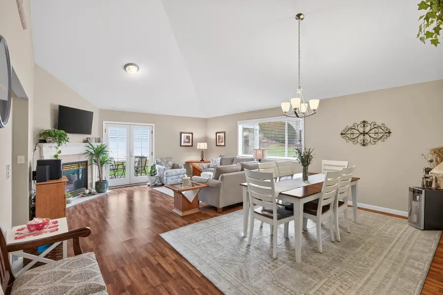 2905 Devonshire Circle, Woodbury, MN 55125 - Image #2