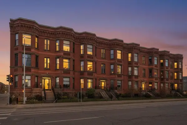 521 S 9th Street #6, Minneapolis, MN 55404