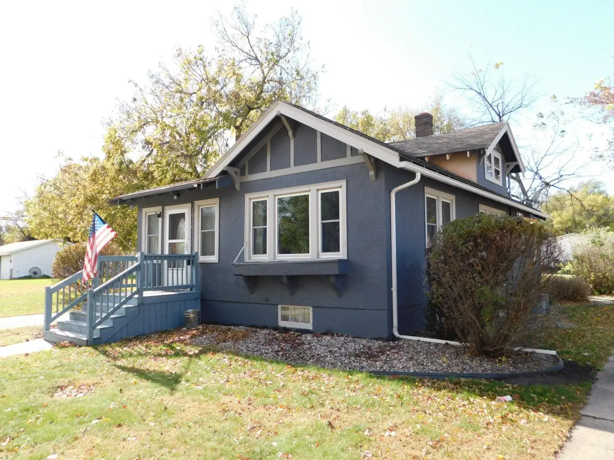 1016 Granite Street, Granite Falls, MN 56241 - #1