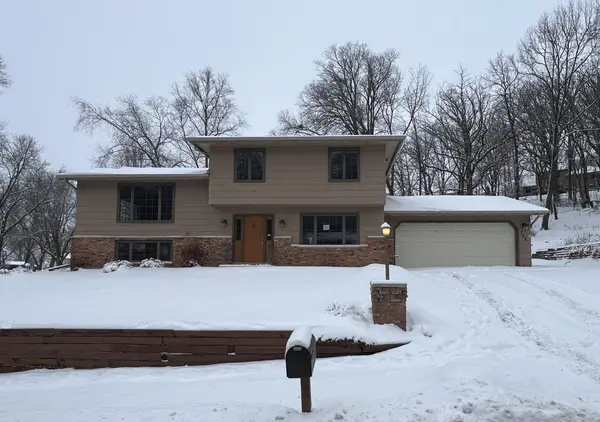 703 Northern Hills Drive Ne, Rochester, MN 55906