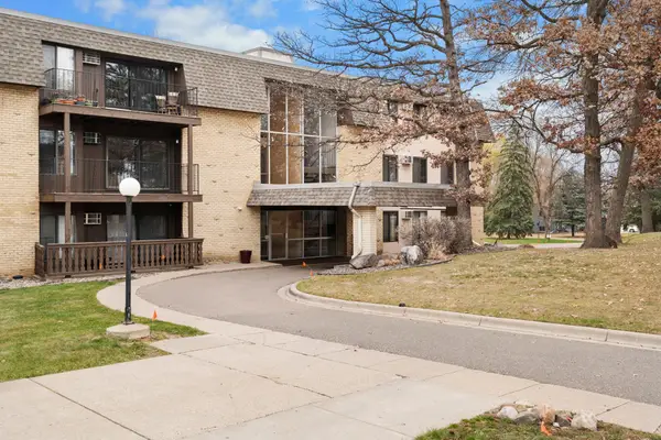 3431 Kent Street #801, Saint Paul, MN 55126