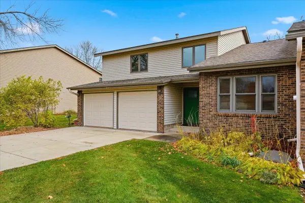 609 Pondhurst Drive, Amery, WI 54001