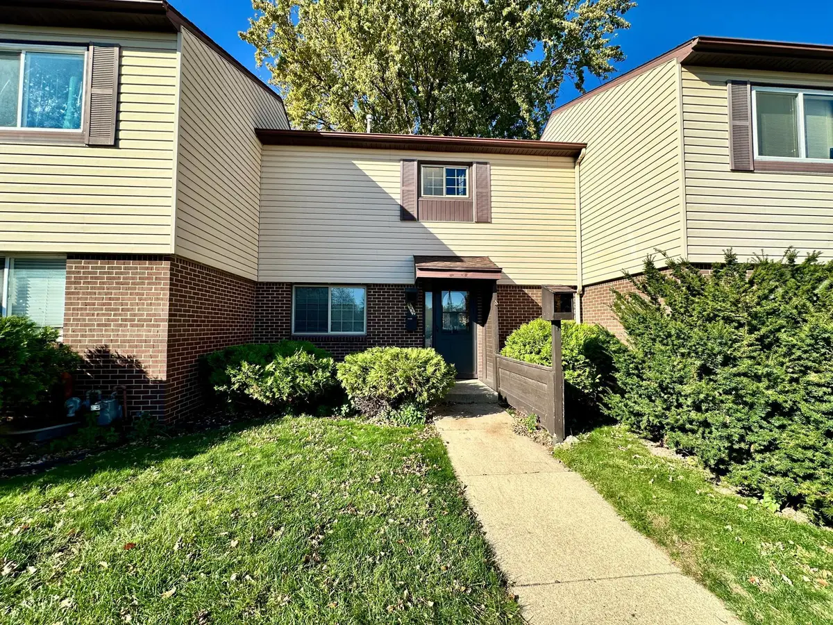 4037 18th Avenue Nw, Rochester, MN 55901 - Image #1