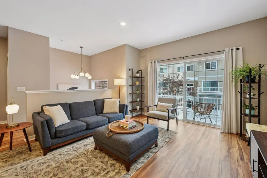 588 Willoughby Way W, Minnetonka, MN 55305 - Image #3