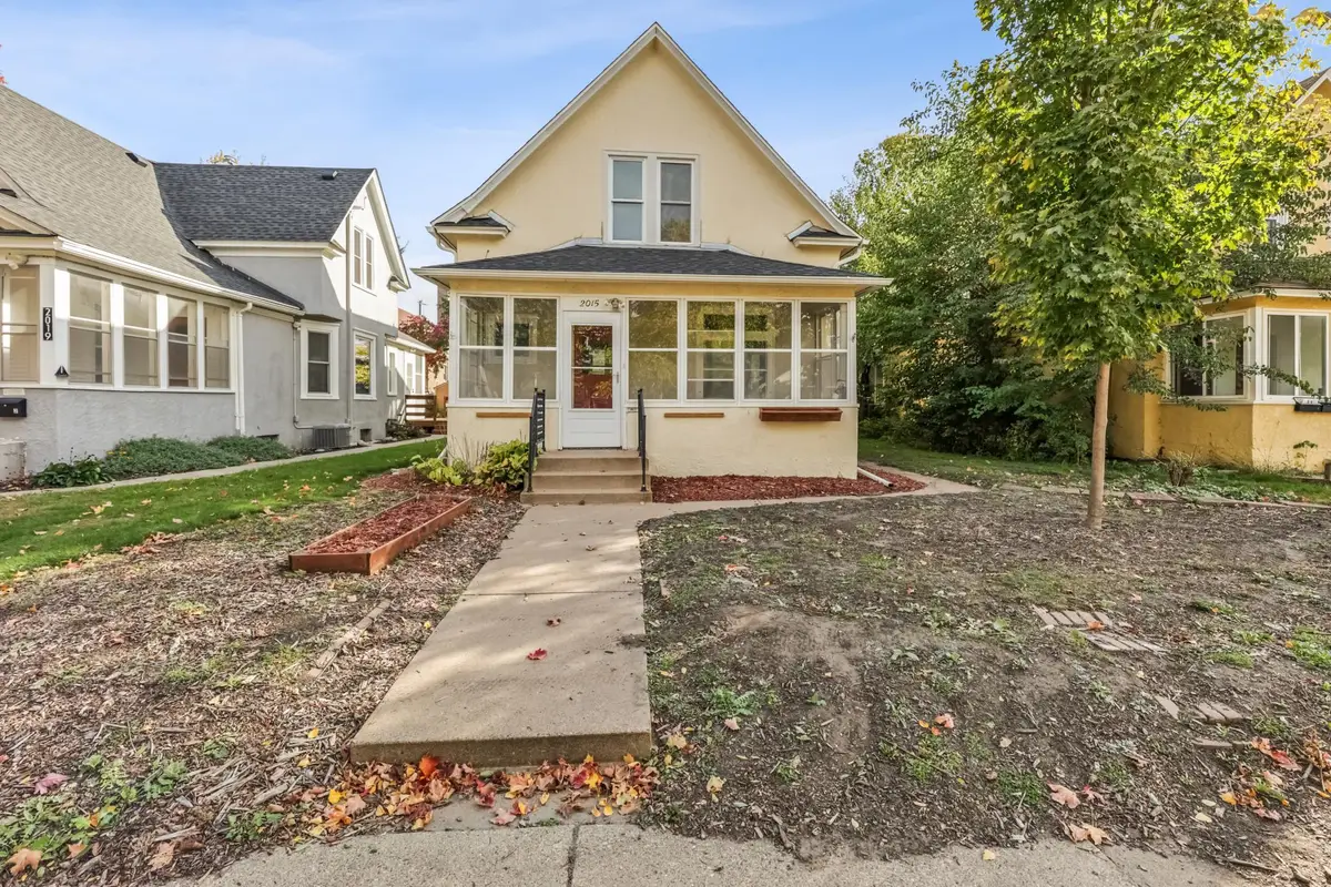 2015 Taylor Street Ne, Minneapolis, MN 55418 - #1