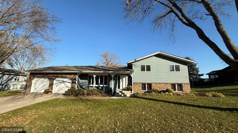 105 N Circle Drive, Montgomery, MN 56069 - #2