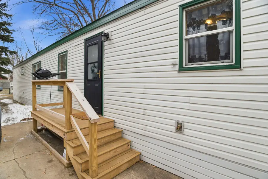 8010 Edgewood Drive Ne, Andover, MN 55304 - #3