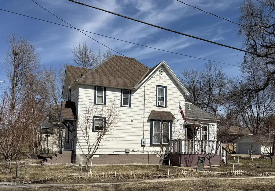 821 Madison Avenue, Albert Lea, MN 56007 - #2