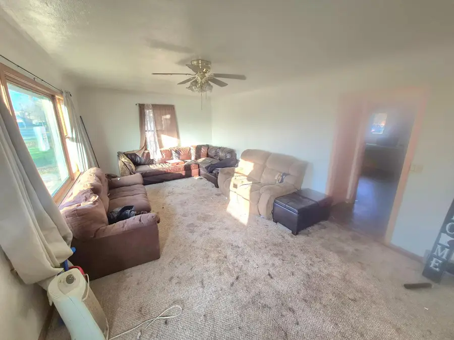 103 E Chandler Street, Arlington, MN 55307 - #3