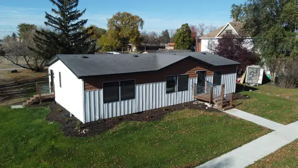 123 8th Street N, Breckenridge, MN 56520