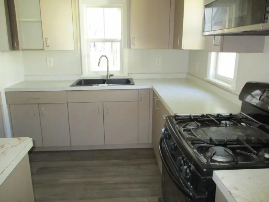 2067 Nokomis Avenue, Saint Paul, MN 55119 - #2