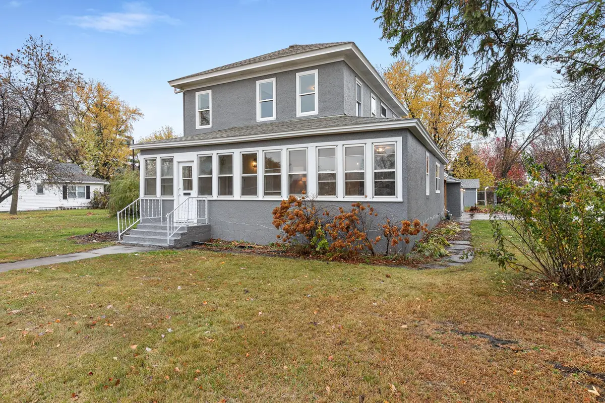 415 1st Avenue Ne, Little Falls, MN 56345 - #1