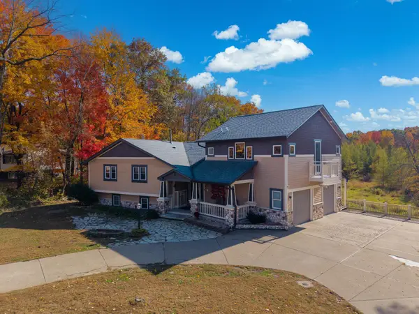 2708 171st Lane Ne, Andover, MN 55304