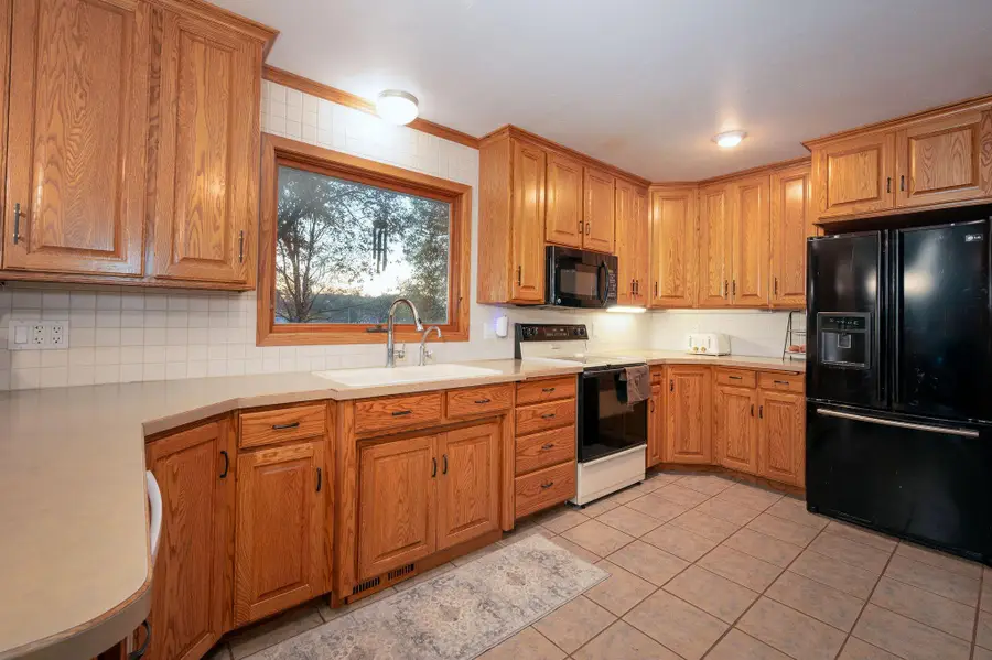 1835 Jamison Drive, Windom, MN 56101 - #2