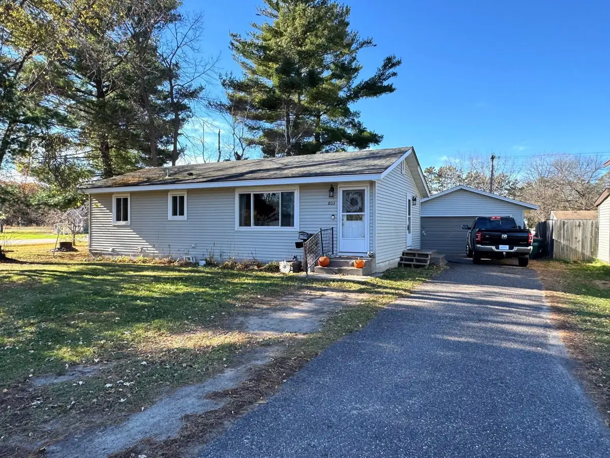 803 7th Avenue N, Princeton, MN 55371 - Image #1