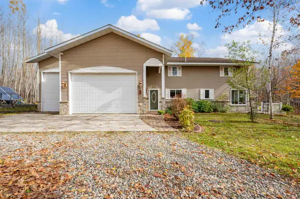 21564 Sugarbush Lane, Cohasset, MN 55721