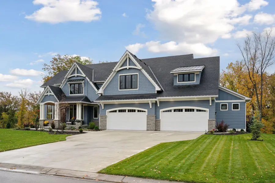 3734 Woodland Cove Parkway, Excelsior, MN 55331 - Image #2