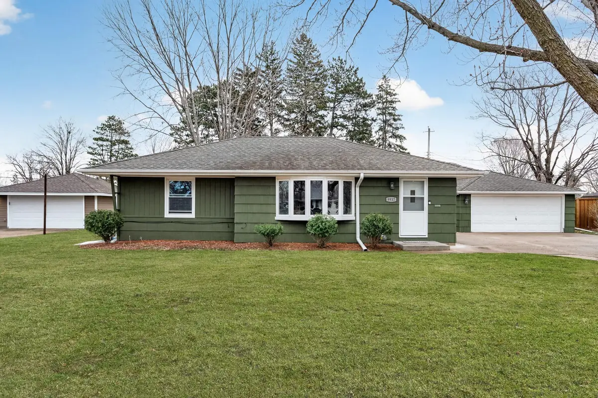 9937 Columbus Avenue S, Minneapolis, MN 55420 - #1