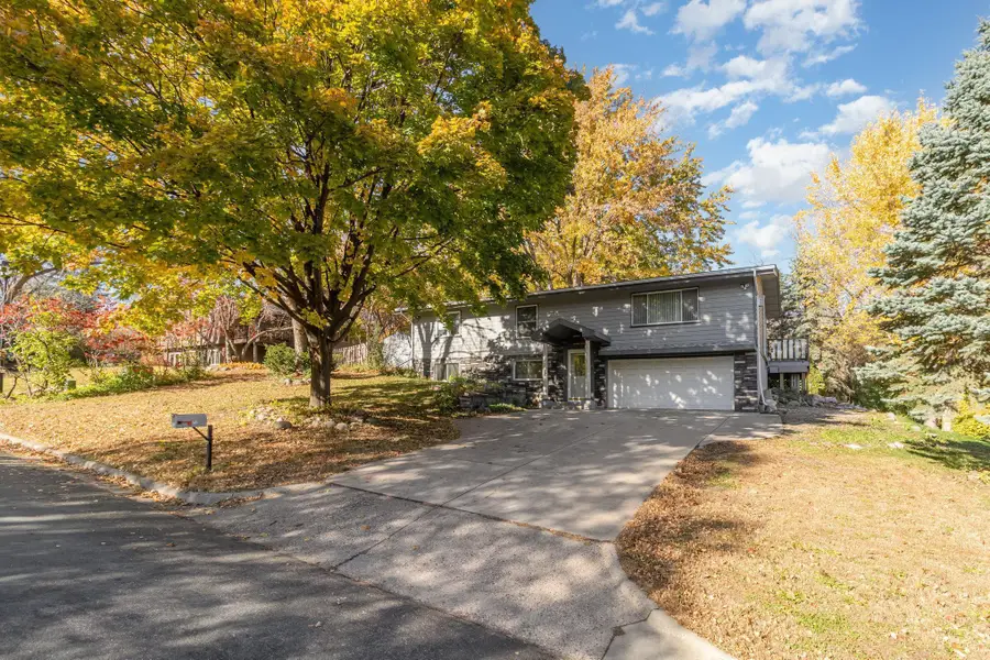 712 E 151st Street, Burnsville, MN 55306 - Image #2