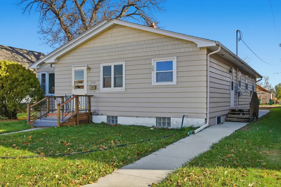 316 5th Street N, Wahpeton, ND 58075 - Image #2