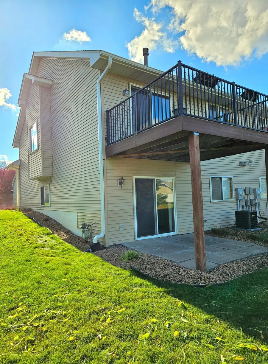 21742 Linden Way, Rogers, MN 55374 - Image #2