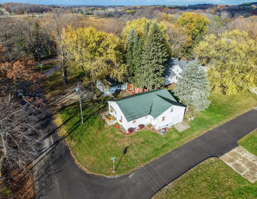 115 W Center Street, Oronoco, MN 55960 - #2