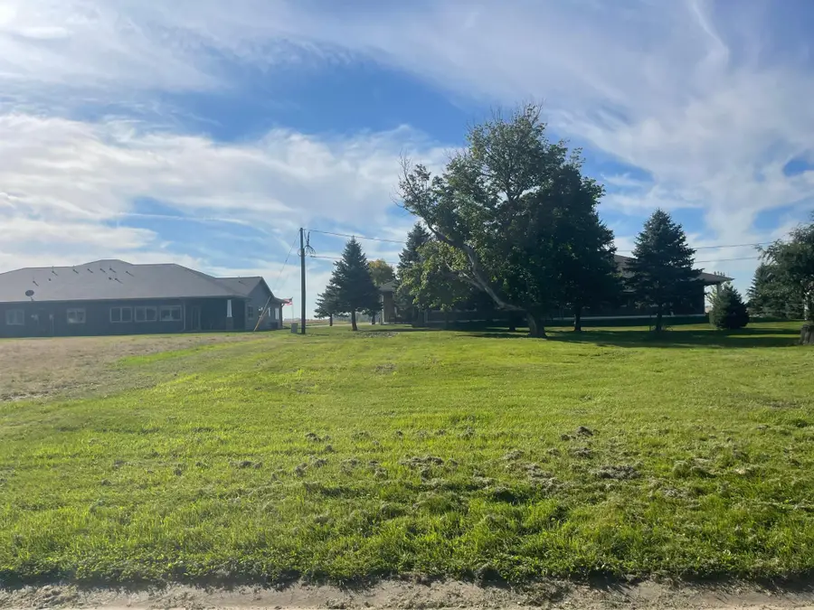 29 Spruce Street, Tracy, MN 56175 - #3