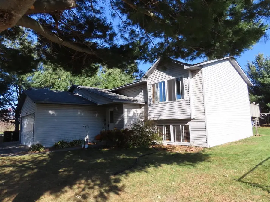 1001 Lincoln Circle, Braham, MN 55006 - #3