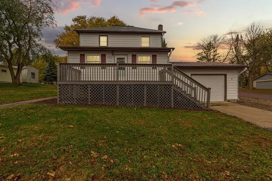 303 3rd Street N, Ellendale, MN 56026 - #3