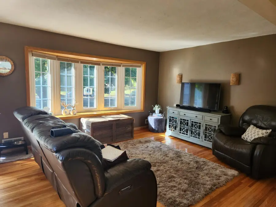 1015 Grandview Avenue, Owatonna, MN 55060 - Image #3