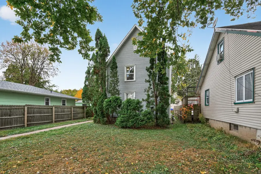 828 Englewood Avenue, Saint Paul, MN 55104 - Image #2