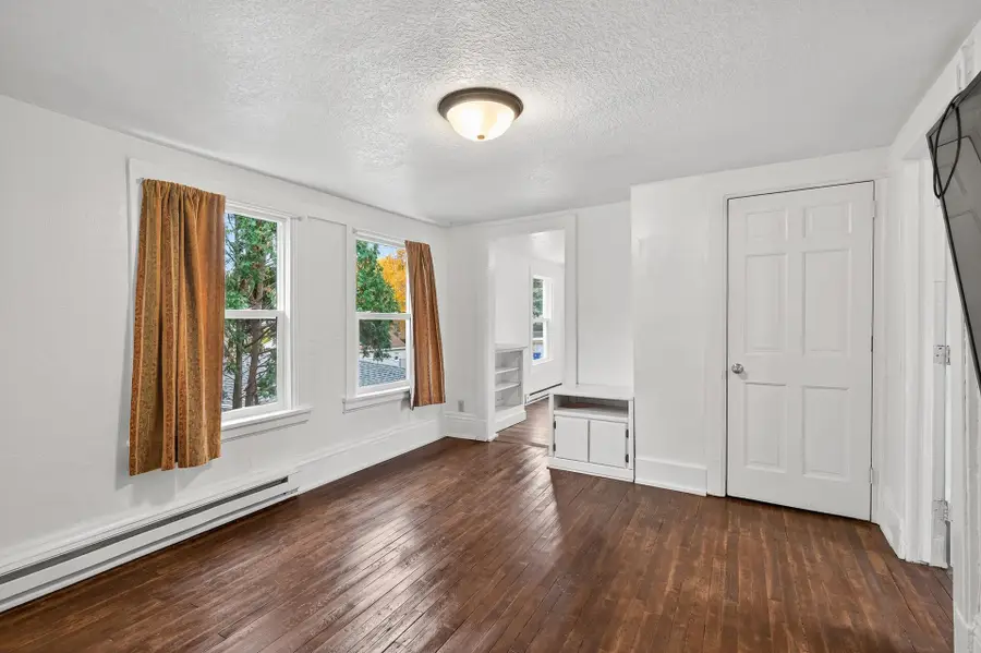 828 Englewood Avenue, Saint Paul, MN 55104 - Image #3