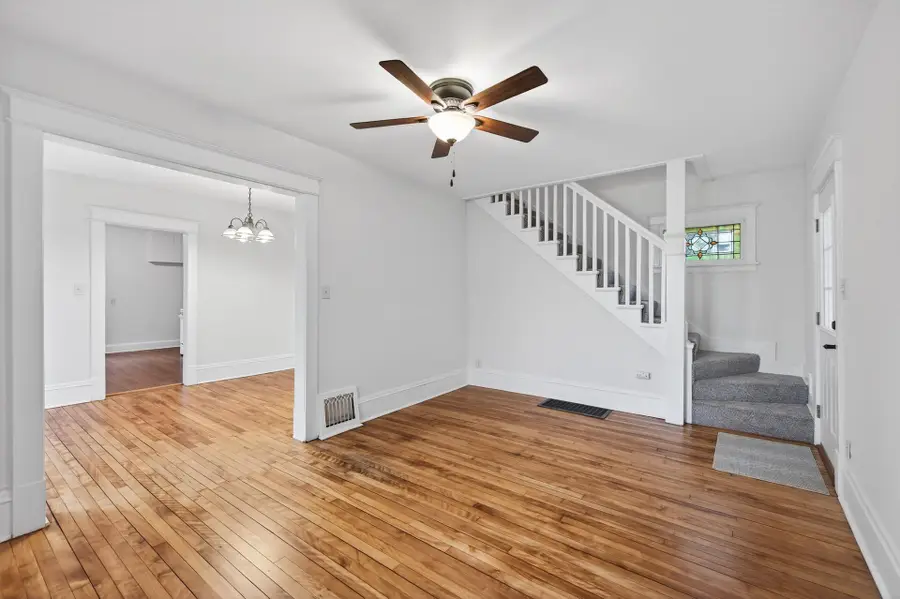 1711 4th Street E, Saint Paul, MN 55106 - #2