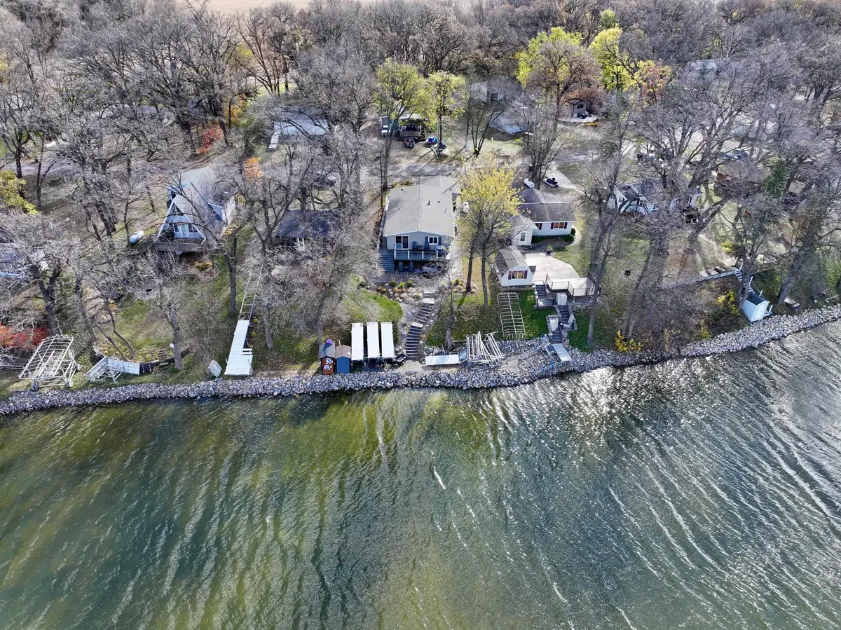 4916 189th Avenue Nw, New London, MN 56273 - Image #1