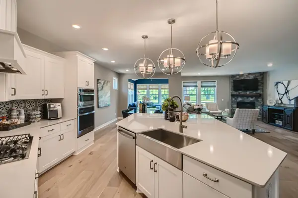 1491 Palmer Drive N, Lake Elmo, MN 55042