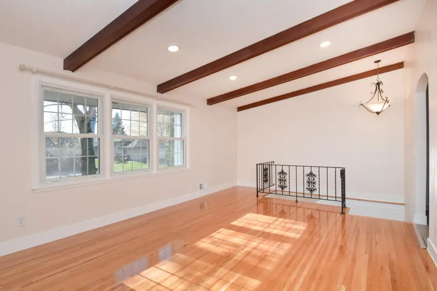 7216 33rd Avenue N, Minneapolis, MN 55427 - Image #2