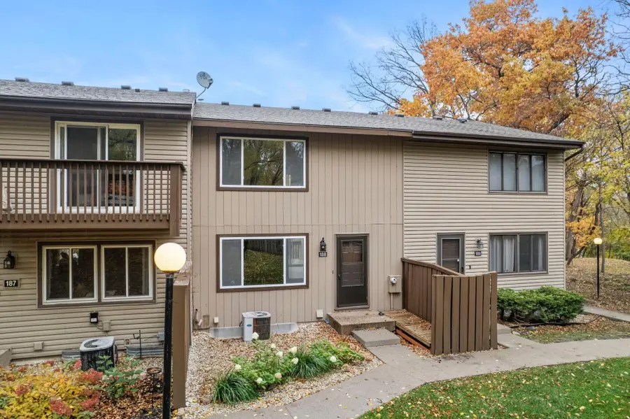 188 River Woods Lane, Burnsville, MN 55337 - Image #2