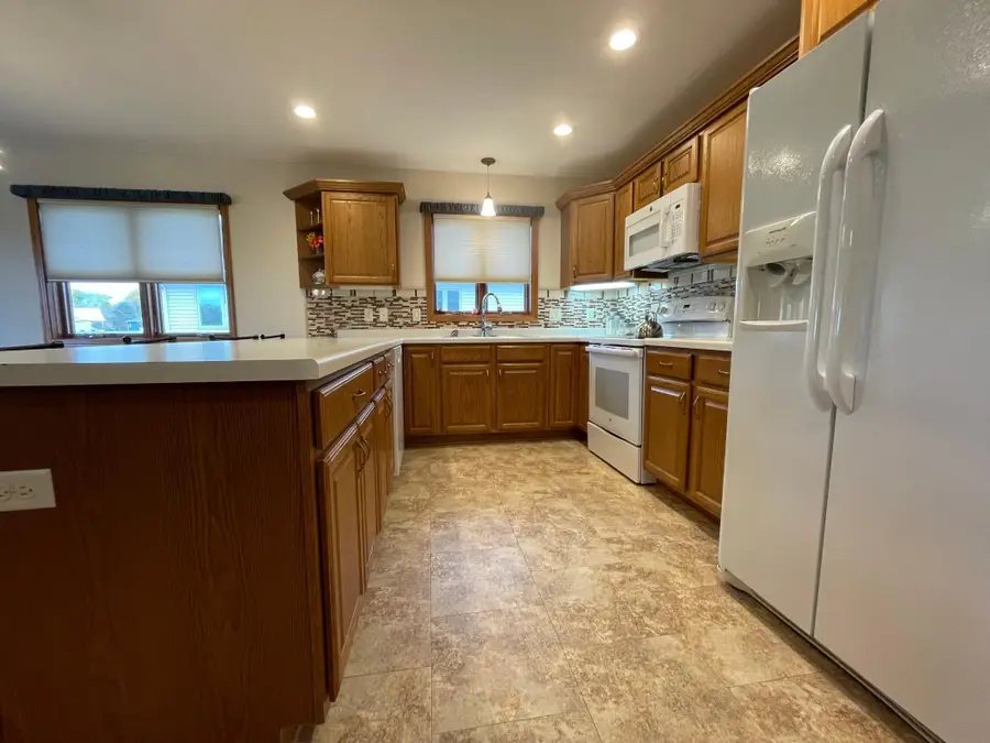 109 Brittany Way Se, Grand Meadow, MN 55936 - Image #3