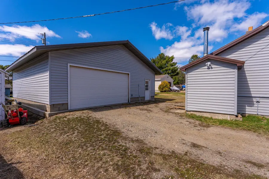 25 4th Avenue, Soudan, MN 55782 - Image #2