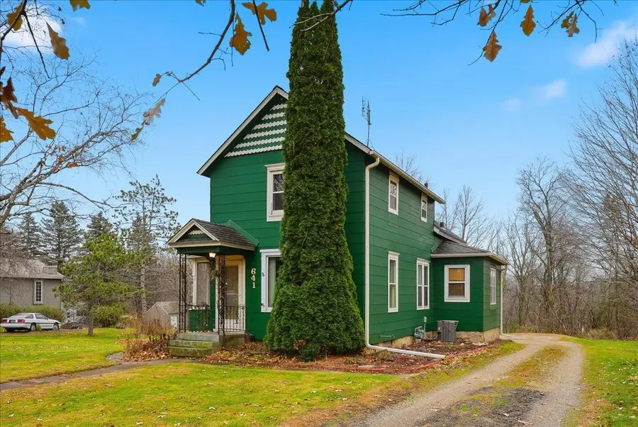 641 W Main Street #W, Ellsworth, WI 54011 - #2