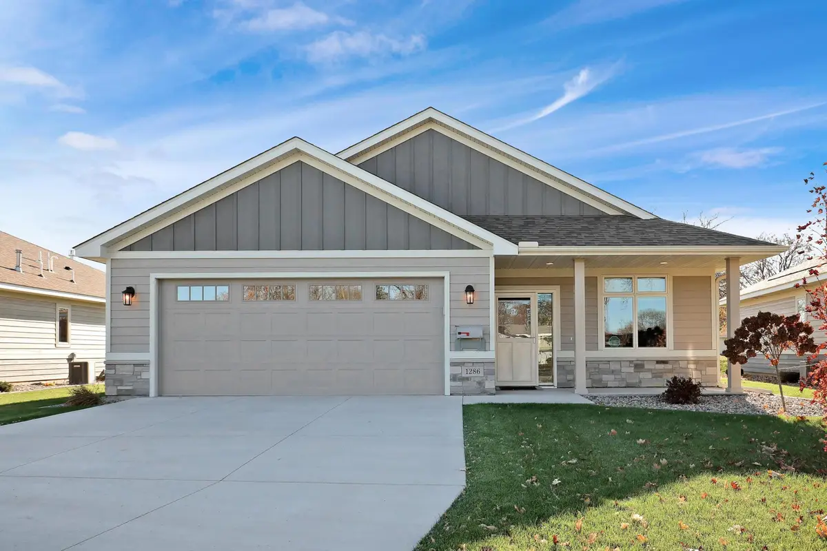 1286 Jefferson Court, Shakopee, MN 55379 - #1