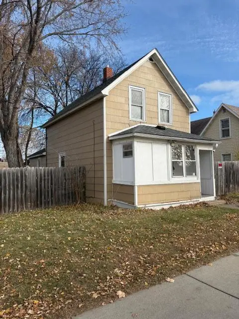 428 10th Avenue N, Saint Cloud, MN 56303 - Image #1