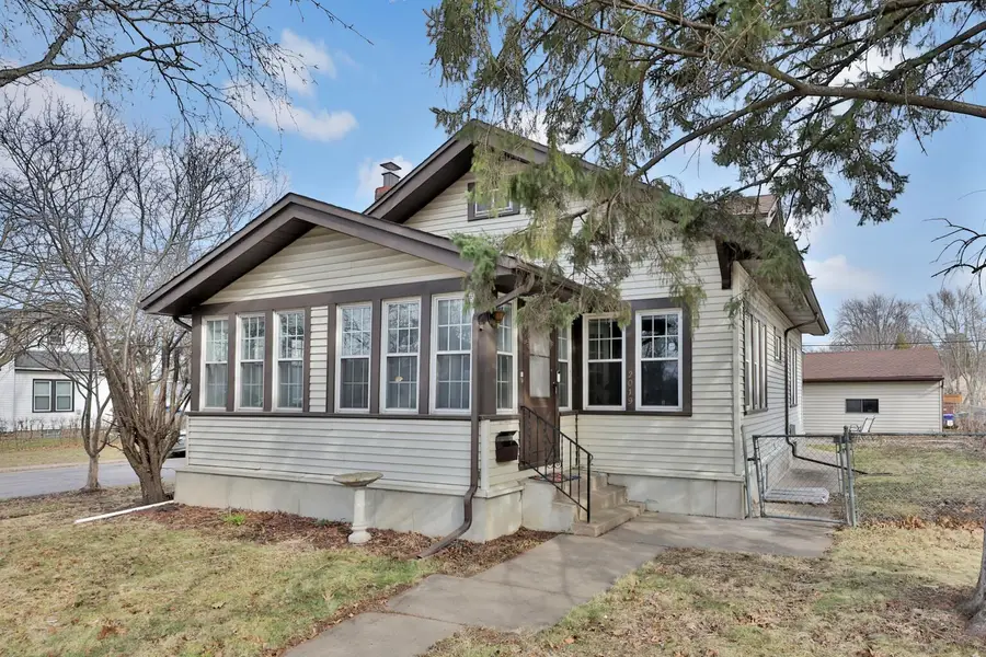 2019 Cottage Avenue E, Saint Paul, MN 55119 - #2