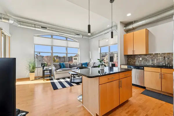 3640 Wooddale Avenue S #321, Saint Louis Park, MN 55416