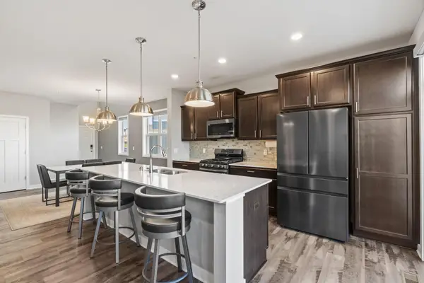 4210 Corn Silk Way, Saint Paul, MN 55129